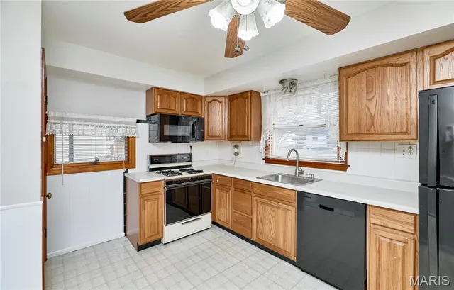 $1,400 | 300 South St Jacques Street, Florissant, MO 63031