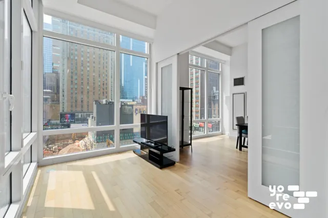 $970,000 | 247 West 46th Street, Unit 308 | Theater District