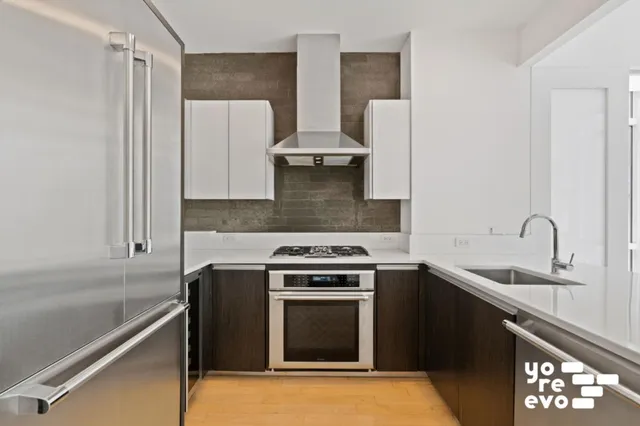 $970,000 | 247 West 46th Street, Unit 308 | Theater District
