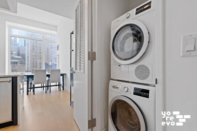 $970,000 | 247 West 46th Street, Unit 308 | Theater District