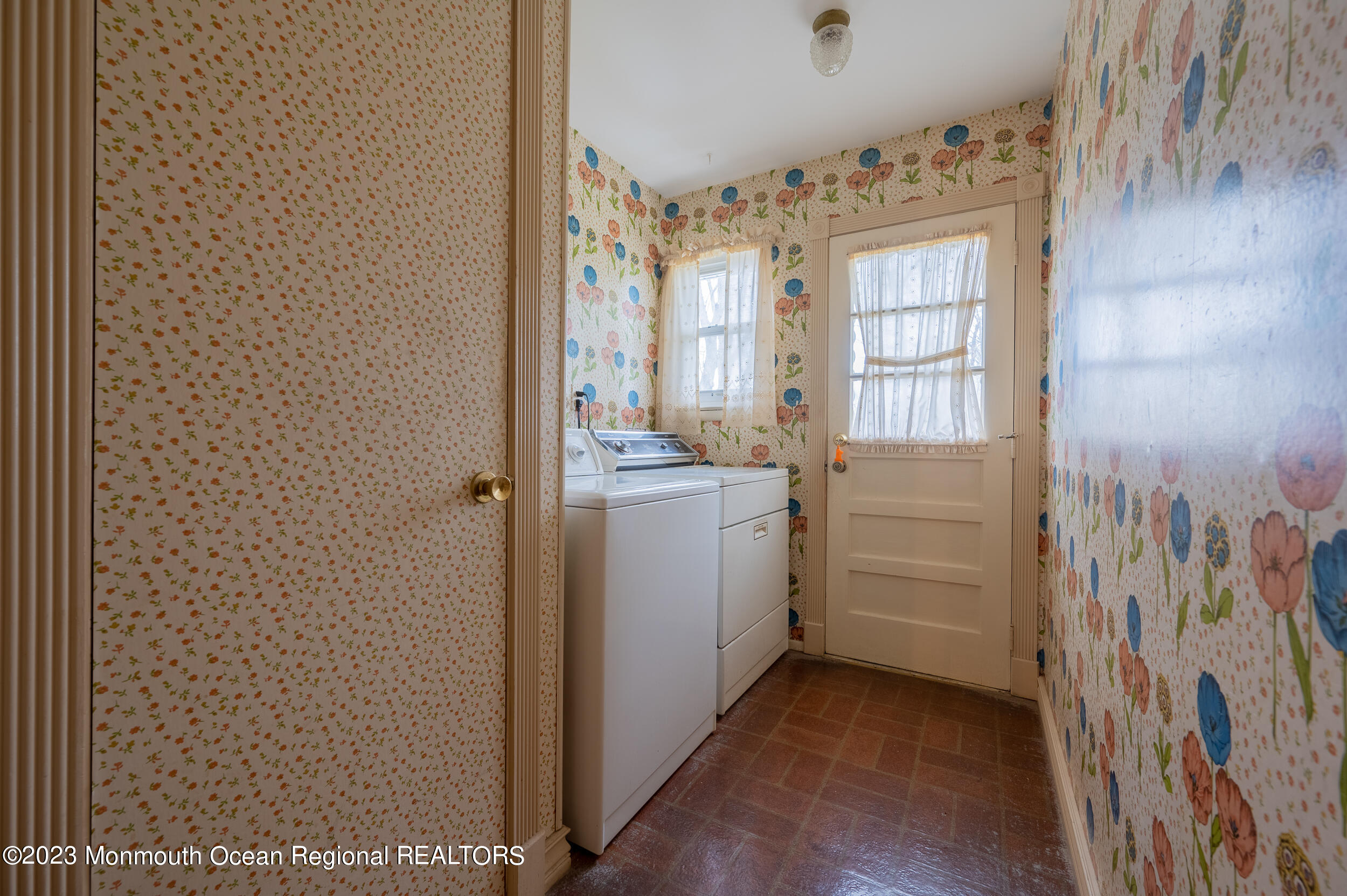 57 Newbury Road Howell, NJ 07731 - Photo 7 of 31 Laundry