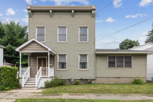 $275,500 | 29 Washington Avenue, Waterford, NY 12188