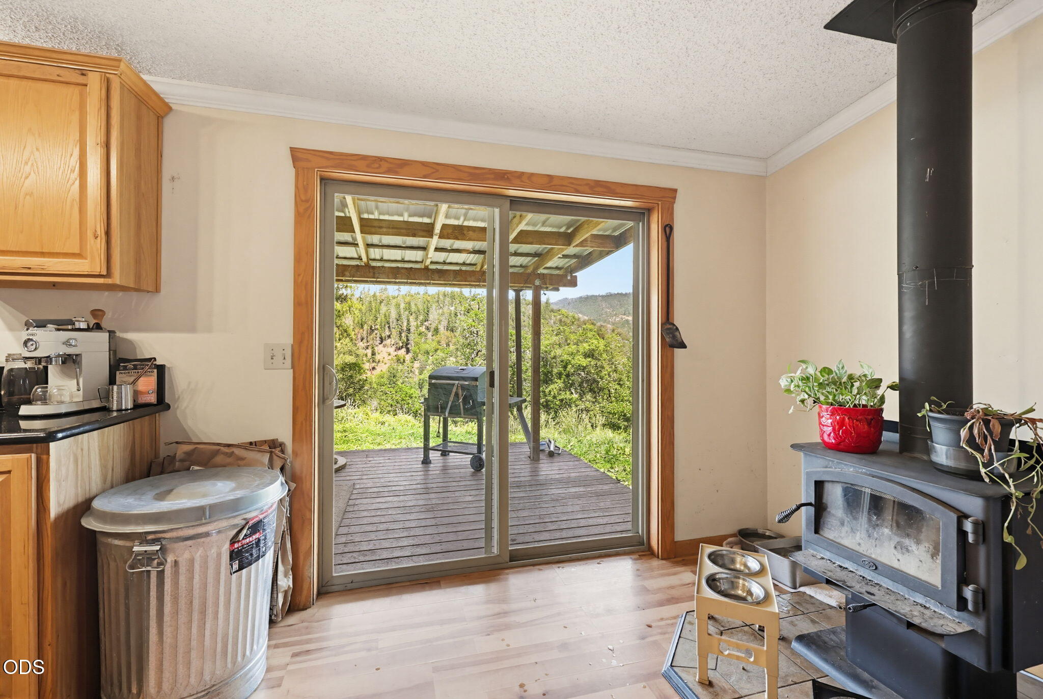 2644 Little Applegate Road Jacksonville, OR 97530 - Photo 13 of 31 ApxLA00036