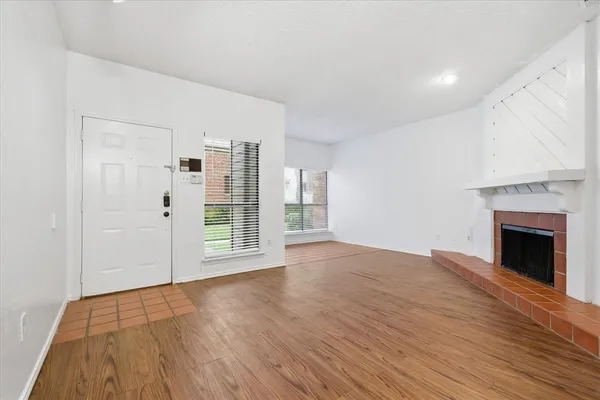 $1,595 | 9600 Royal Lane, Unit 506, Dallas, TX 75243