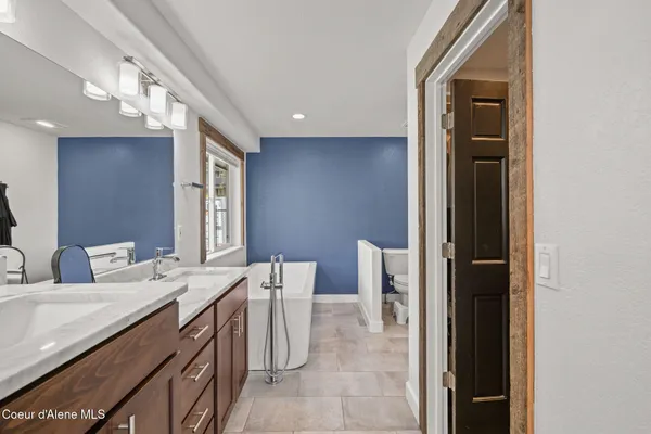 $1,095,000 | 1405 Cherrywood Drive, Coeur D'Alene, ID 83814
