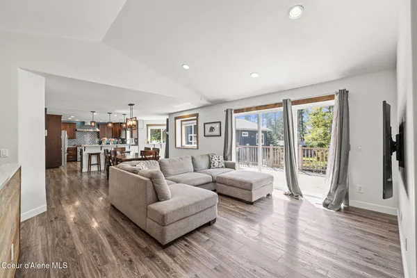 $1,095,000 | 1405 Cherrywood Drive, Coeur D'Alene, ID 83814