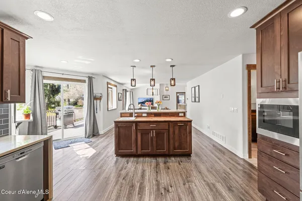 $1,095,000 | 1405 Cherrywood Drive, Coeur D'Alene, ID 83814