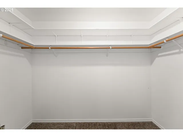 $600,000 | 335 Cornett Lane, Cave Junction, OR 97523