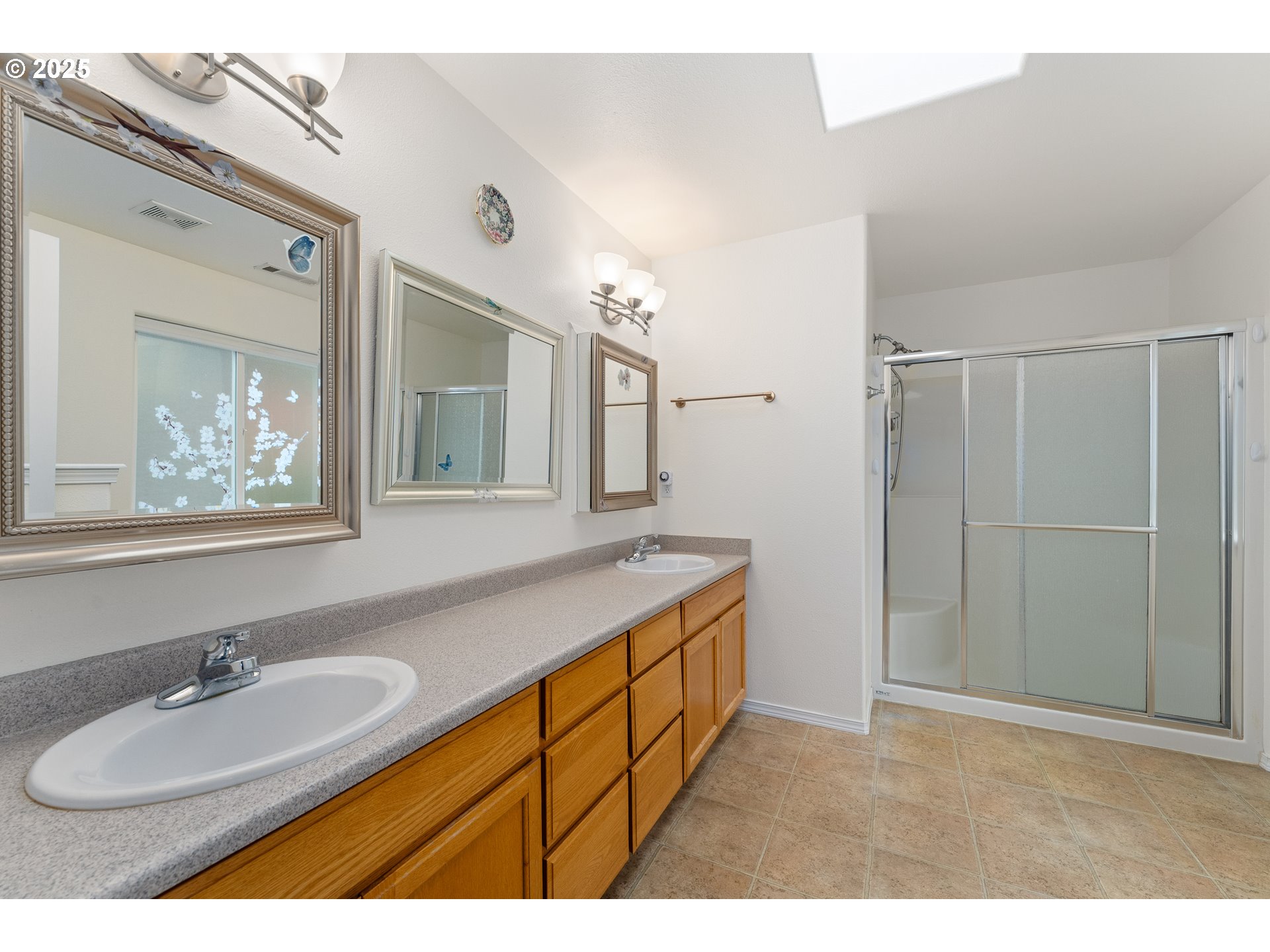 335 Cornett Lane Cave Junction, OR 97523 - Photo 37 of 47