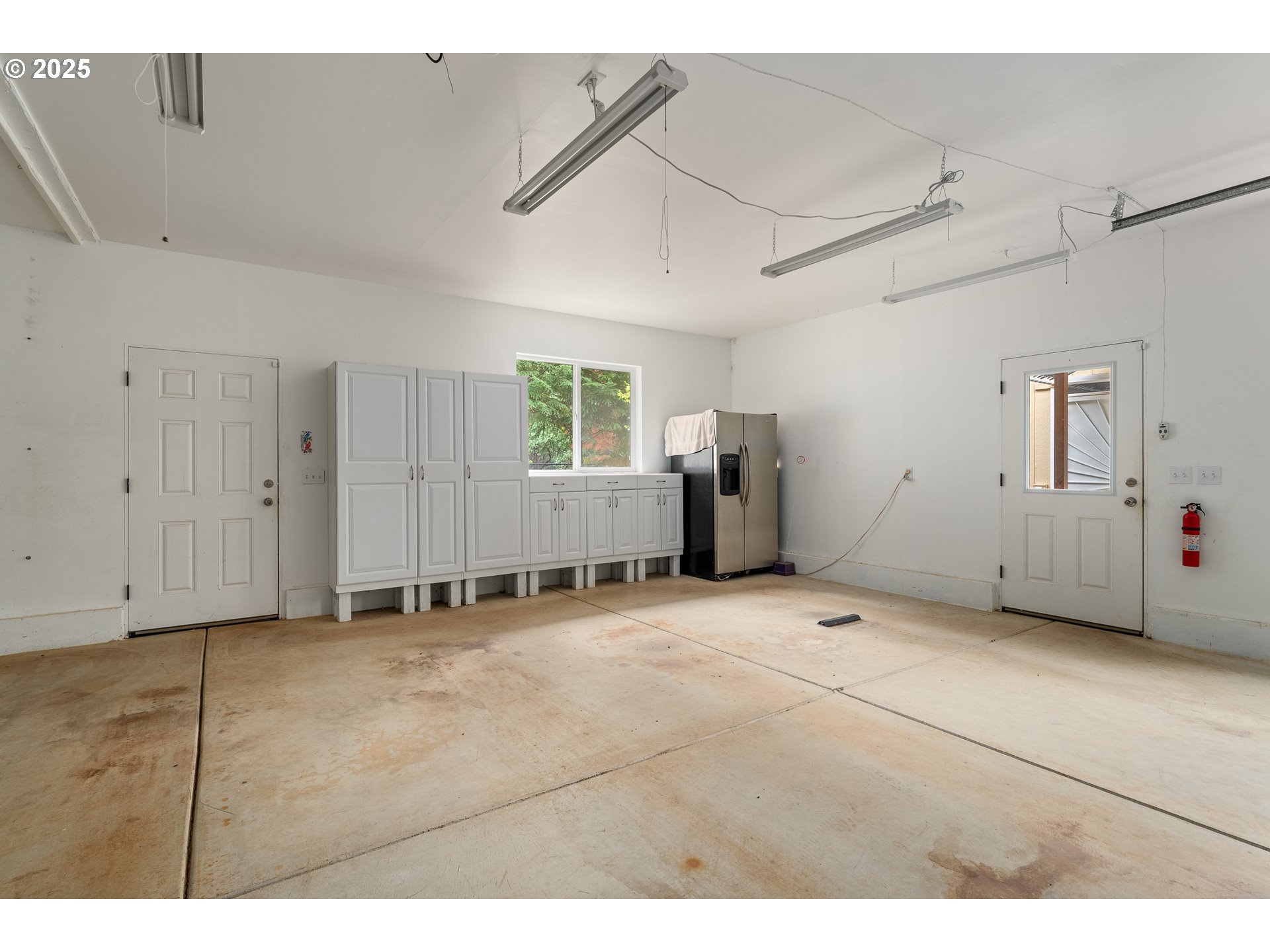 335 Cornett Lane Cave Junction, OR 97523 - Photo 42 of 47