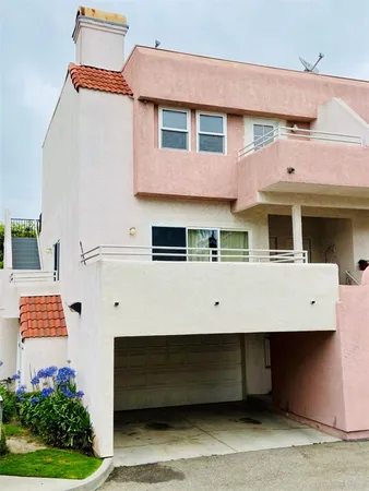 $4,500 | 20812 Beach Boulevard, Huntington Beach, CA 92646