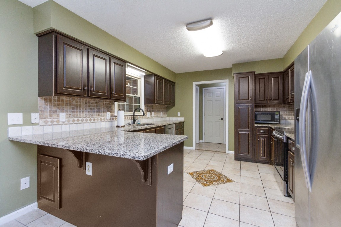 2502 Rutledge Falls Road Tullahoma, TN 37388 - Photo 11 of 42 Gallery Image 11