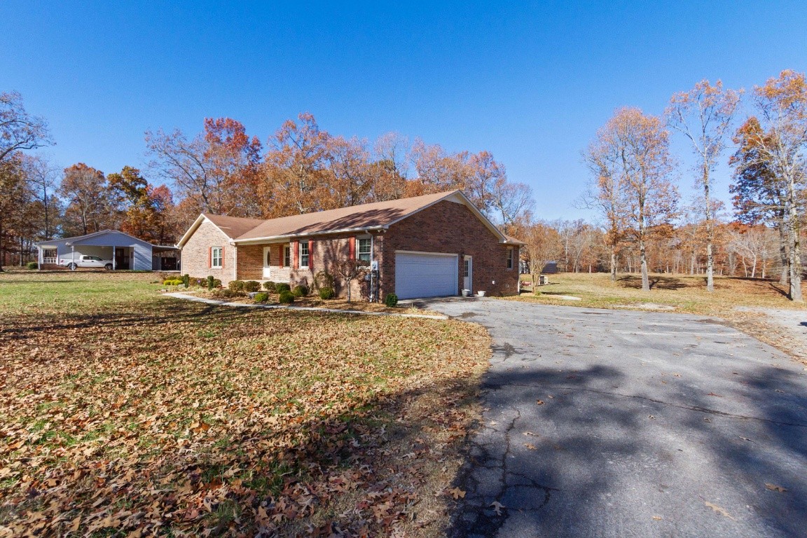 2502 Rutledge Falls Road Tullahoma, TN 37388 - Photo 3 of 42 Gallery Image 3