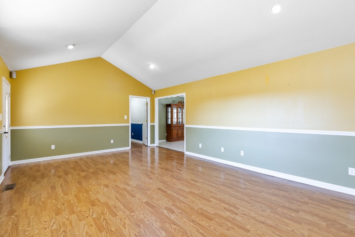 2502 Rutledge Falls Road Tullahoma, TN 37388 - Photo 6 of 42 Gallery Image 6