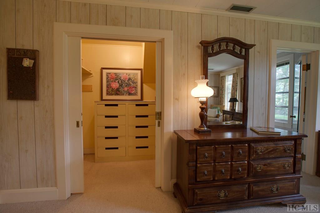 852 Dillard Road Highlands, NC 28741 - Photo 20 of 51 Gallery Image 20