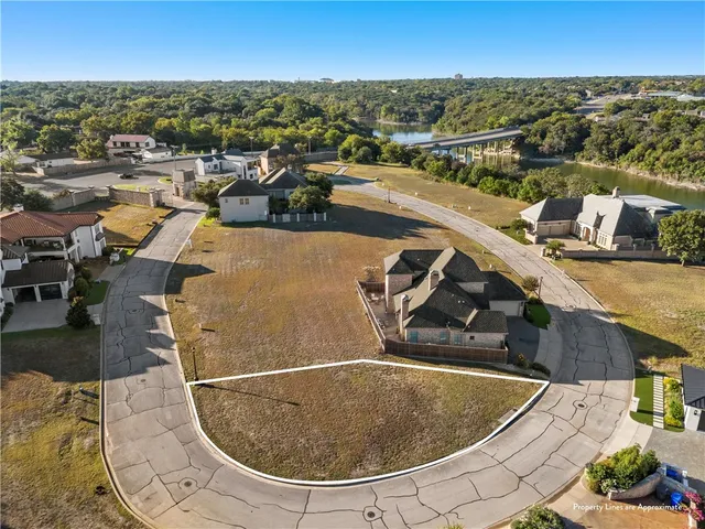 $100,000 | 17 Enclave Court, Waco, TX 76708