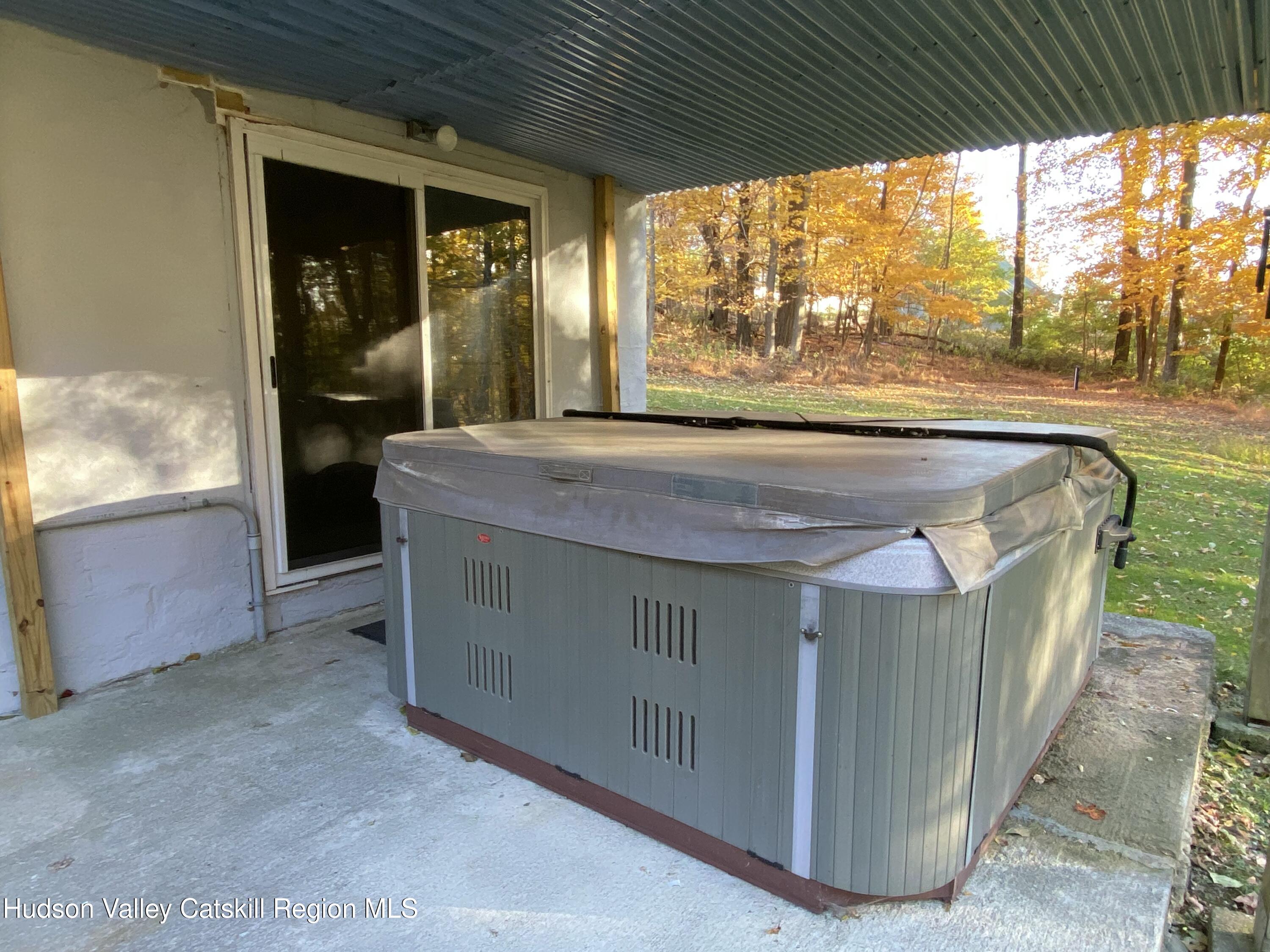 22 Beacham Road Rhinebeck, NY 12572 - Photo 17 of 38 a room with a large window