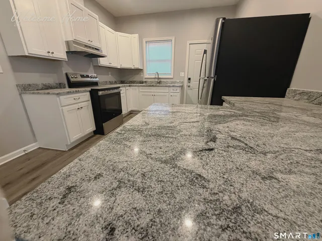 $1,700 | 28 Prospect Street, Vernon, CT 06066