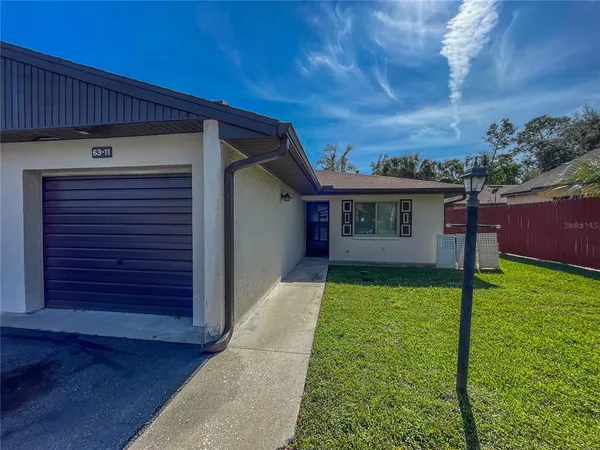$179,000 | 63 Douglas Street, Unit 11, Homosassa, FL 34446