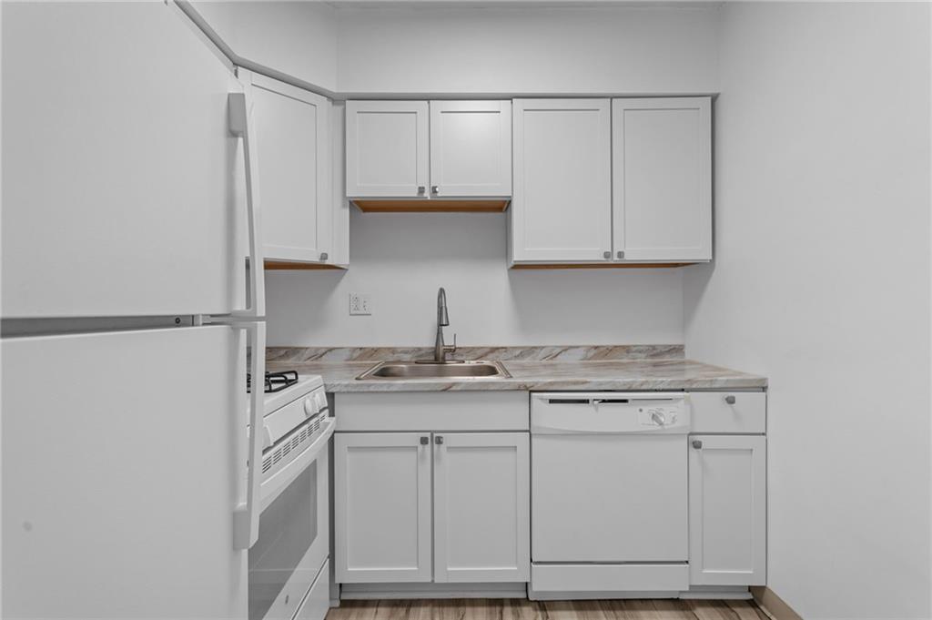 520 Washington Road, Unit 402 Pittsburgh, PA 15228 - Photo 12 of 13 Gallery Image 12