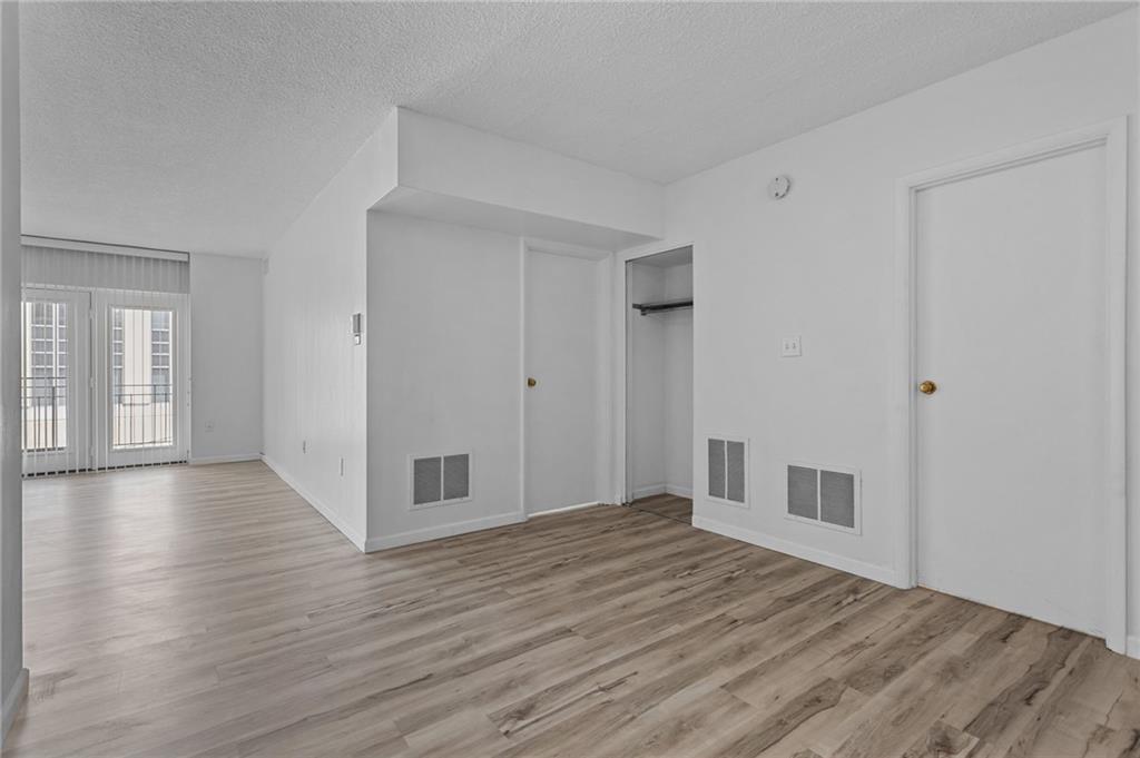 520 Washington Road, Unit 402 Pittsburgh, PA 15228 - Photo 5 of 13 Gallery Image 5