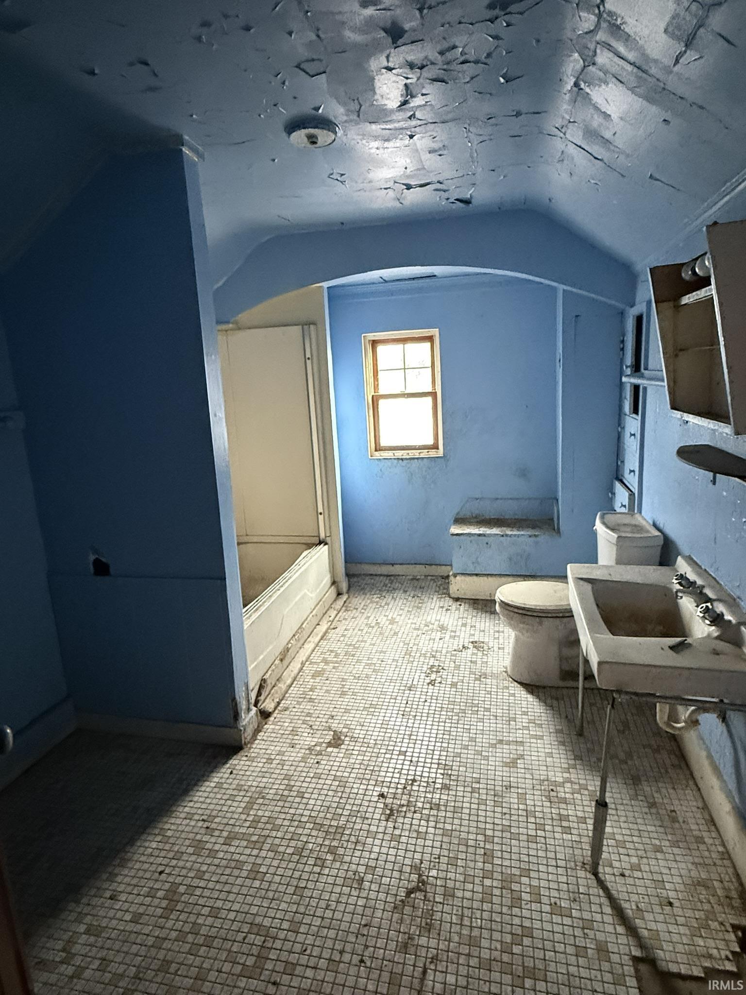 1317 Stophlet Street Fort Wayne, IN 46802 - Photo 18 of 20