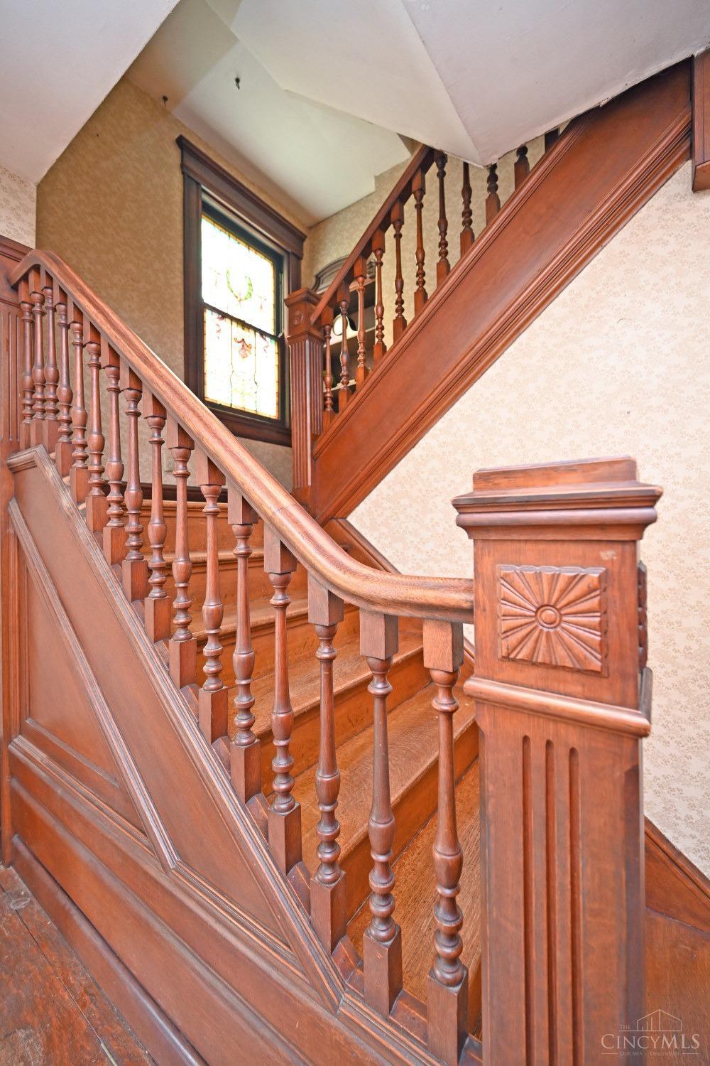 2916 Urwiler Avenue Cincinnati, OH 45211 - Photo 10 of 51 Gallery Image 10