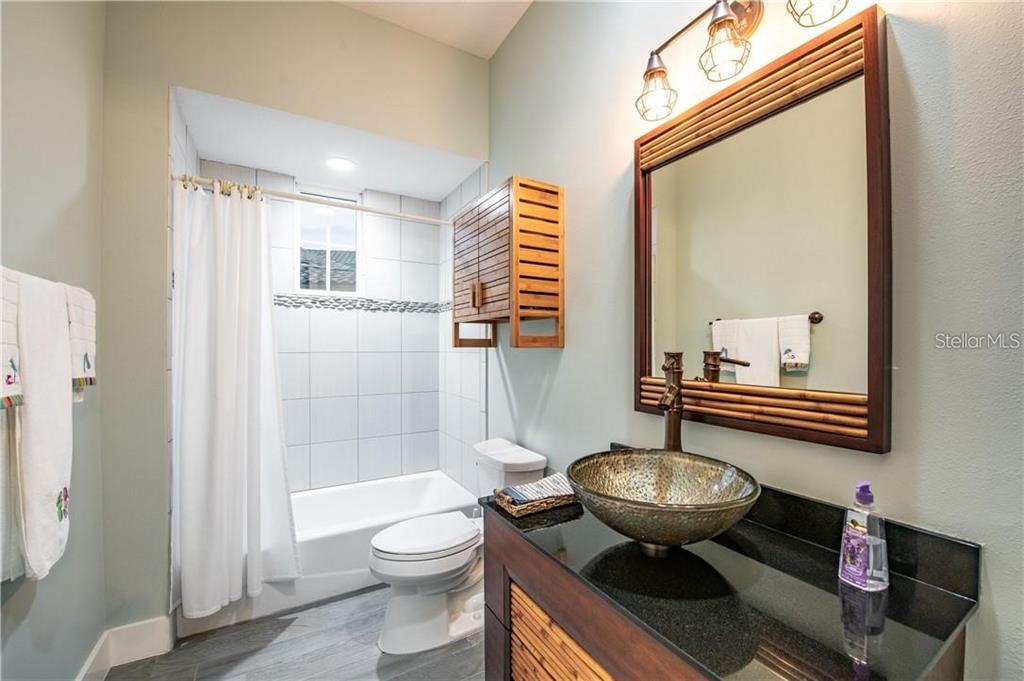 16131 Daysailor Trail Lakewood Ranch, FL 34202 - Photo 19 of 34