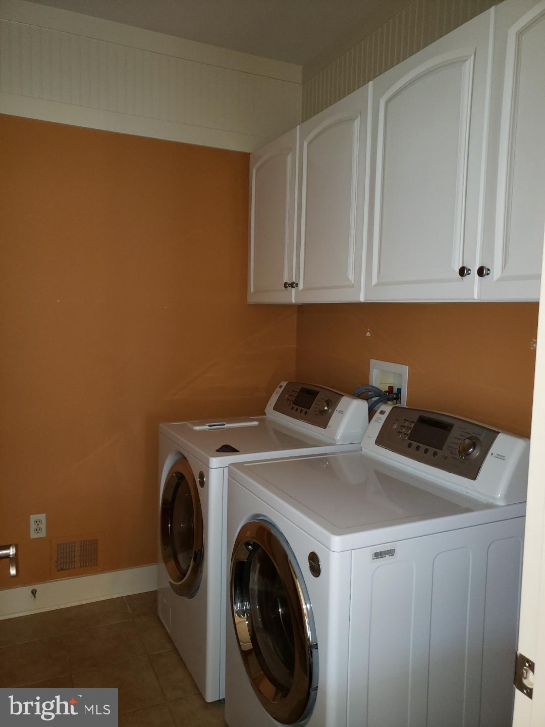 101 Mountain Laurel Boulevard Ranson, WV 25438 - Photo 16 of 43 Main floor laundry