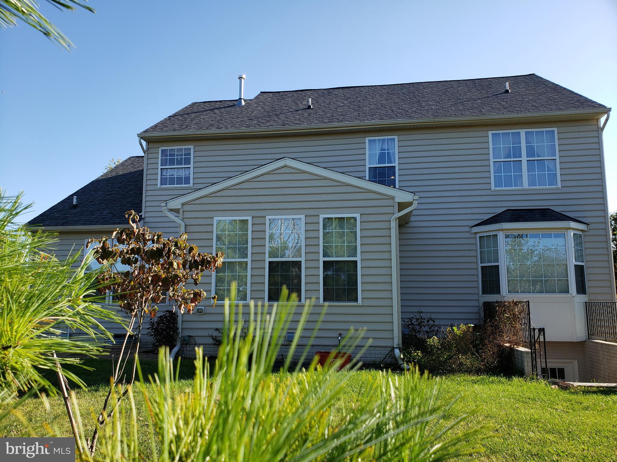 101 Mountain Laurel Boulevard Ranson, WV 25438 - Photo 29 of 43 Architectural shingle roof-- --new