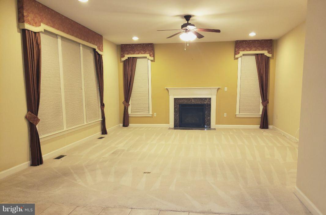 101 Mountain Laurel Boulevard Ranson, WV 25438 - Photo 34 of 43 Family Room