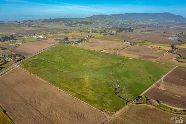 $3,900,000 | 22100 Arnold Drive, Sonoma, CA 95476