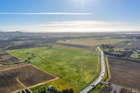 $3,900,000 | 22100 Arnold Drive, Sonoma, CA 95476