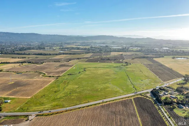 $3,900,000 | 22100 Arnold Drive, Sonoma, CA 95476