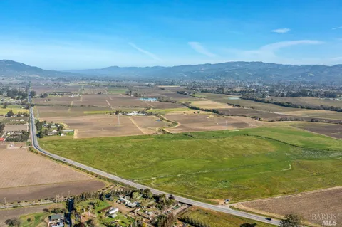 $3,900,000 | 22100 Arnold Drive, Sonoma, CA 95476