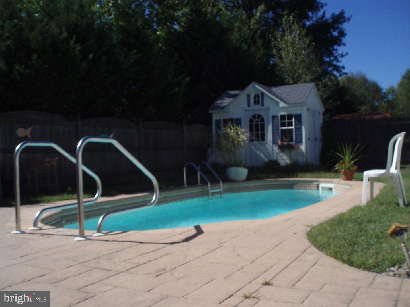 9 Pelham Road Marlton, NJ 08053 - Photo 2 of 15 Back Yard
