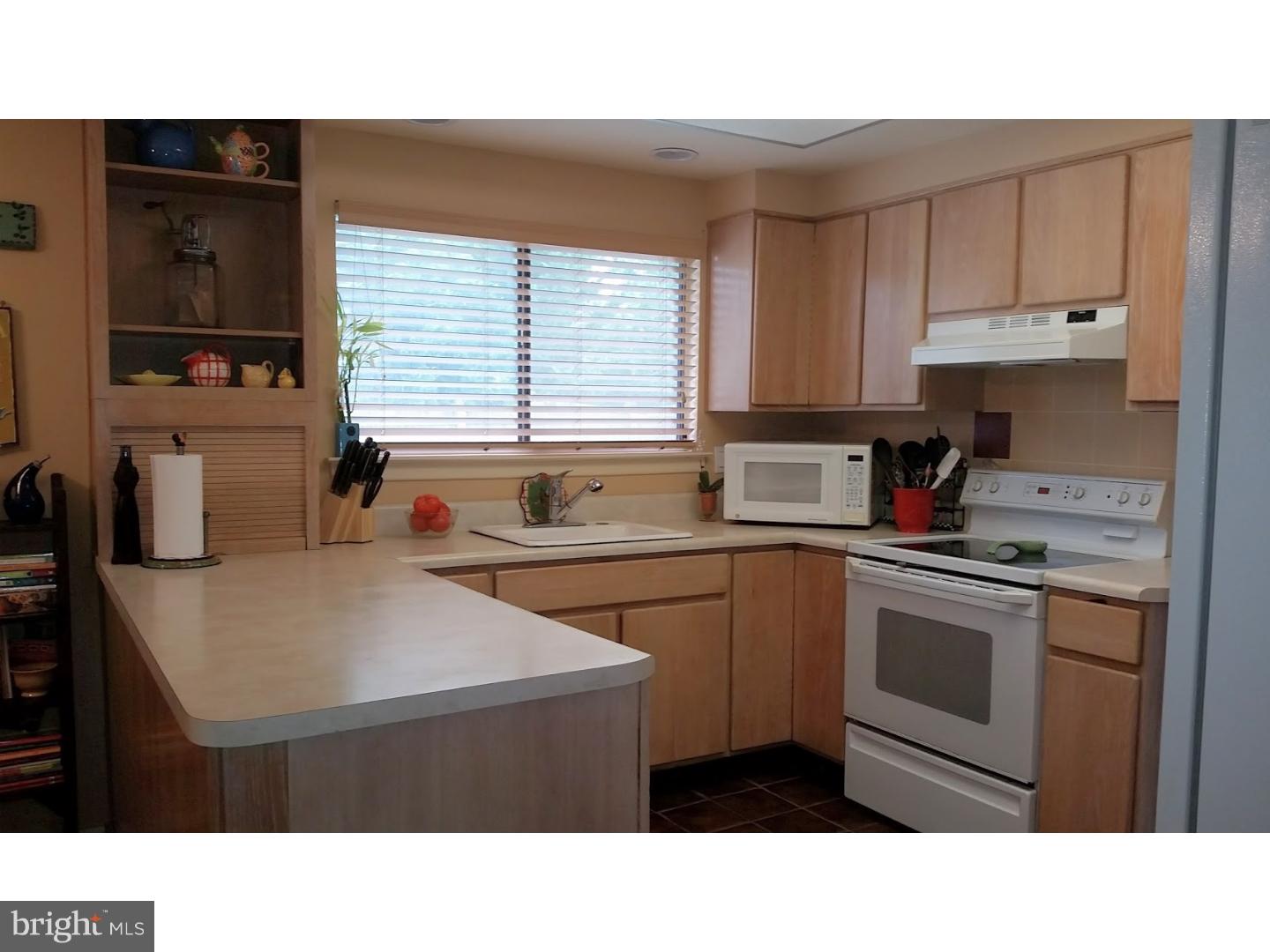 9 Pelham Road Marlton, NJ 08053 - Photo 7 of 15 Kitchen