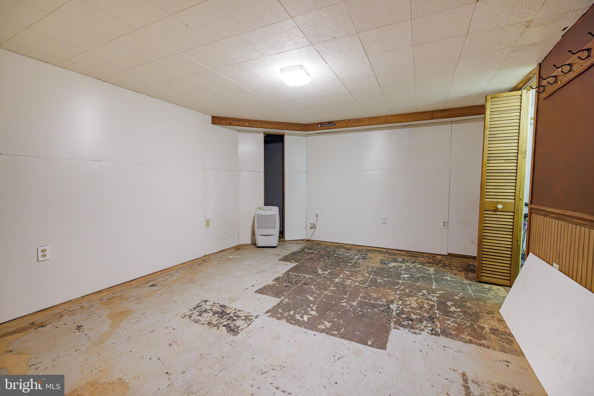 203 Hemlock Road Ephrata, PA 17522 - Photo 26 of 35 Gallery Image 26