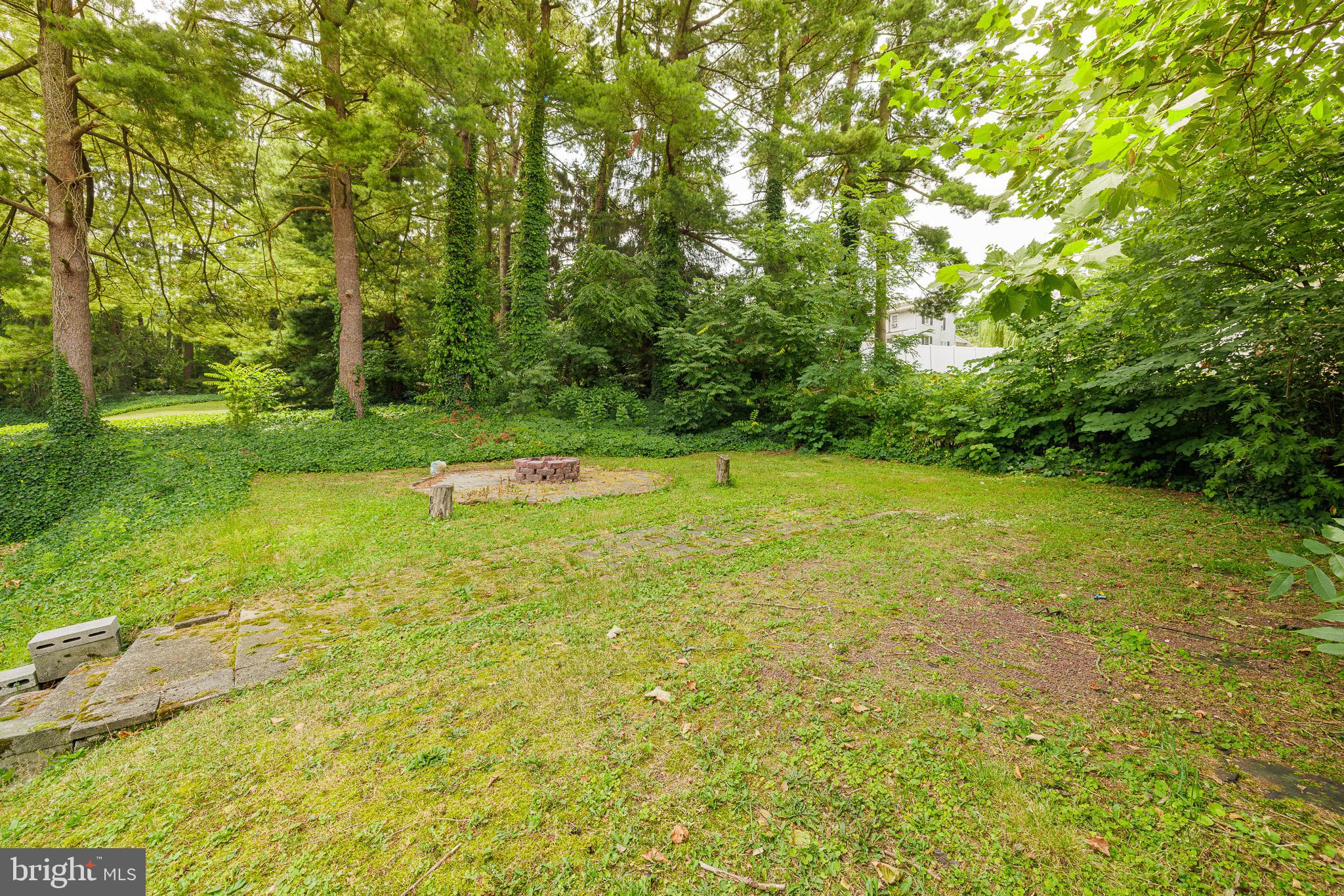 203 Hemlock Road Ephrata, PA 17522 - Photo 34 of 35 Gallery Image 34