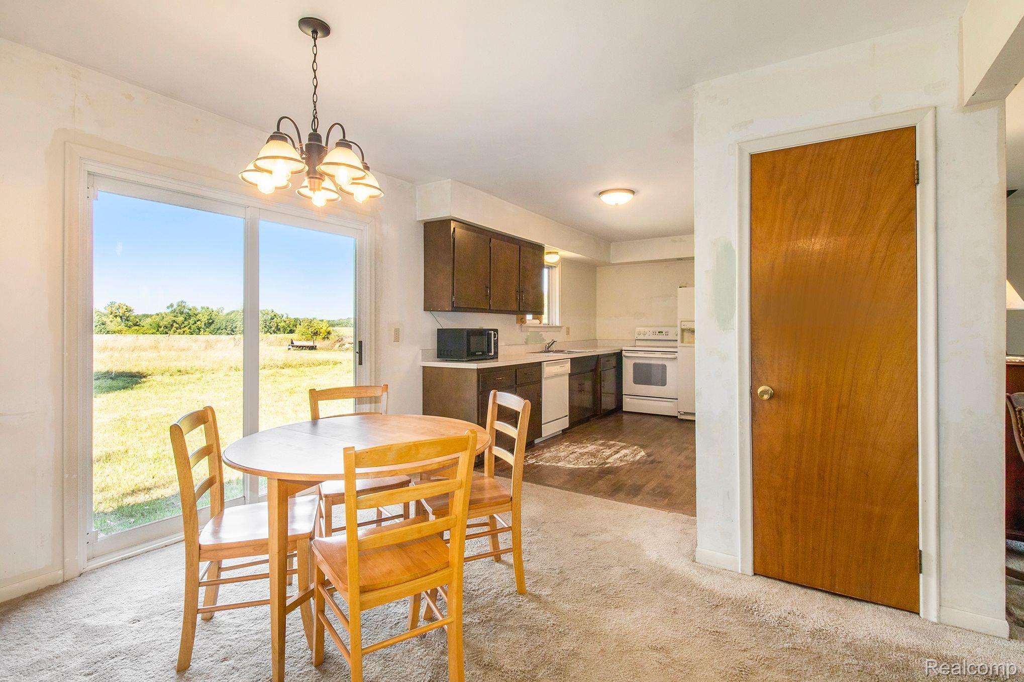 6185 Allen Road Fenton, MI 48430 - Photo 5 of 20 Gallery Image 5