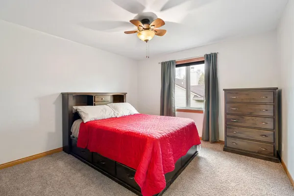$447,500 | 414 Holly Street, Owatonna, MN 55060