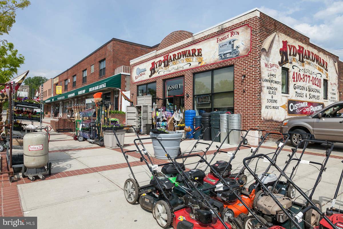 903 Overbrook Road Baltimore, MD 21239 - Photo 23 of 27 Local Community Shopping