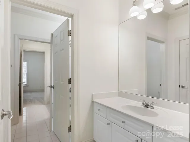 $3,800 | 2416 Chesterfield Avenue, Charlotte, NC 28205