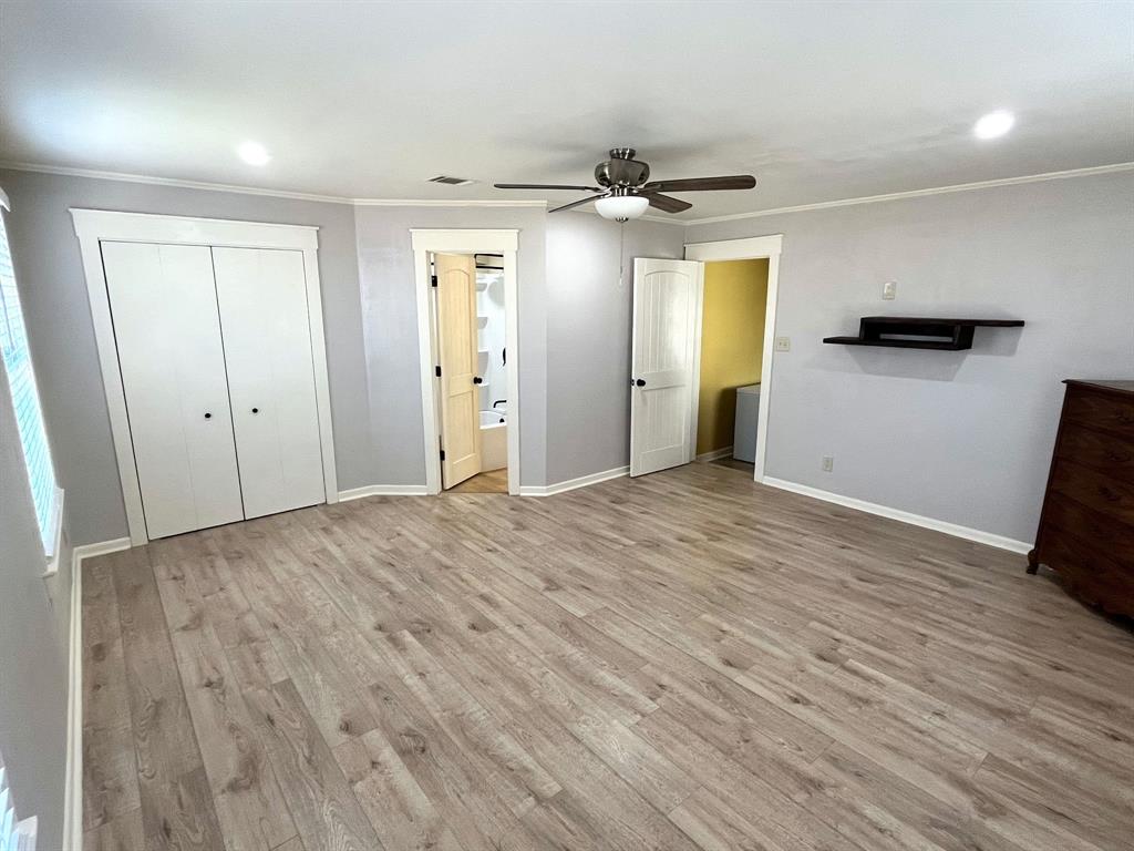 2802 Westover Road Shreveport, LA 71108 - Photo 20 of 33 a view of empty room with wooden floor