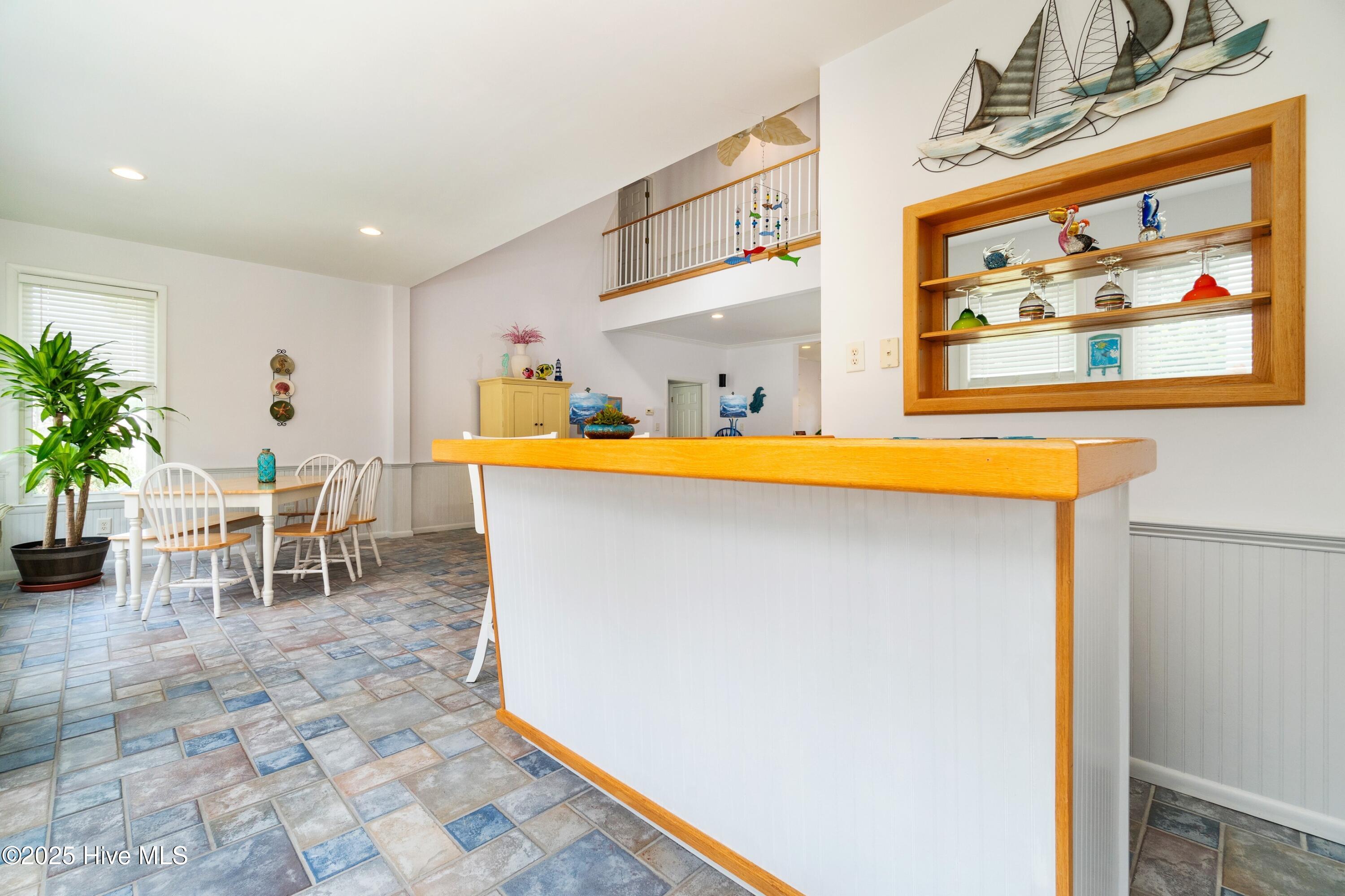 505 Ragan Road Oriental, NC 28571 - Photo 18 of 69 025_Bar