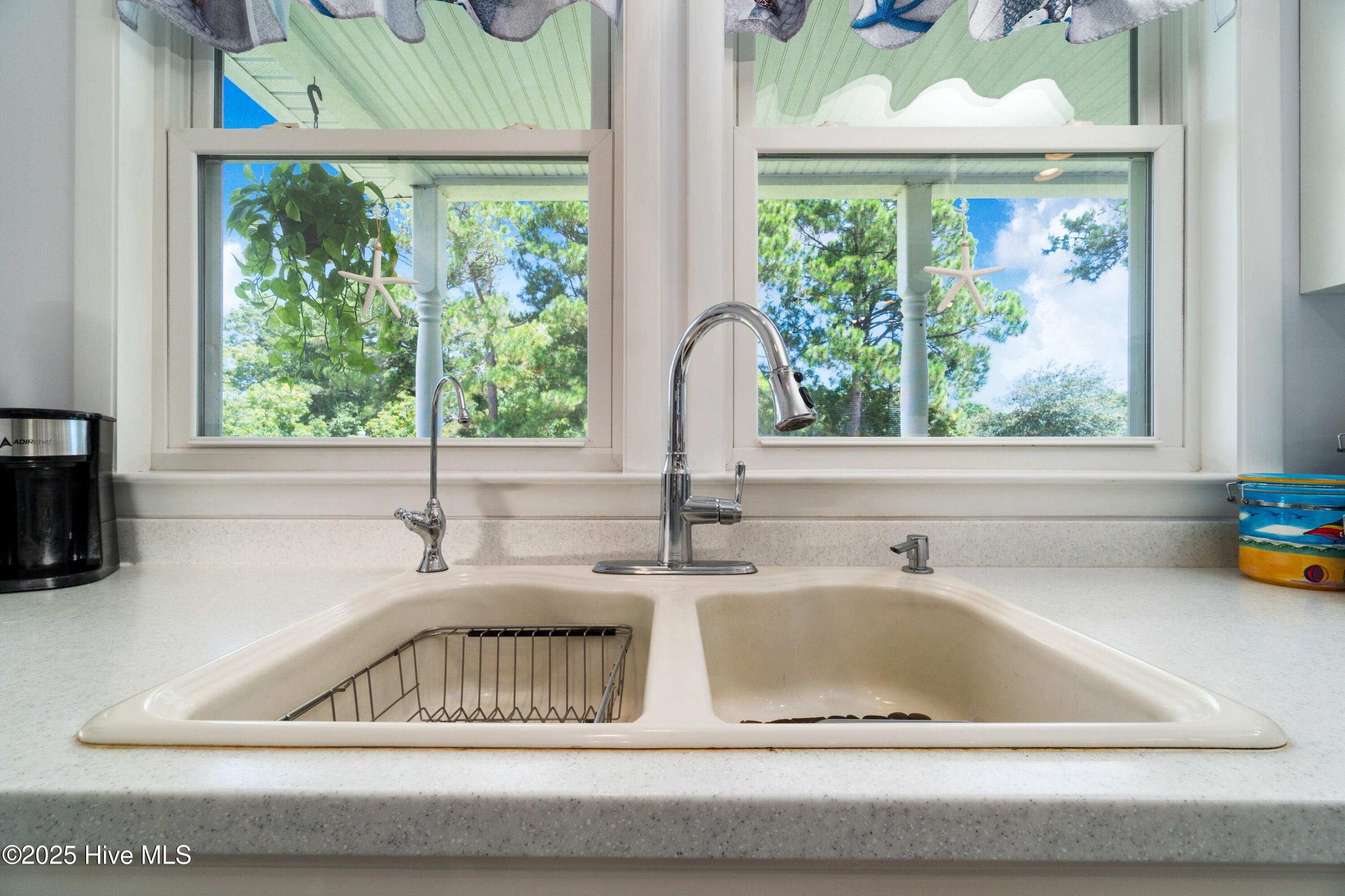 505 Ragan Road Oriental, NC 28571 - Photo 24 of 69 031_Kitchen