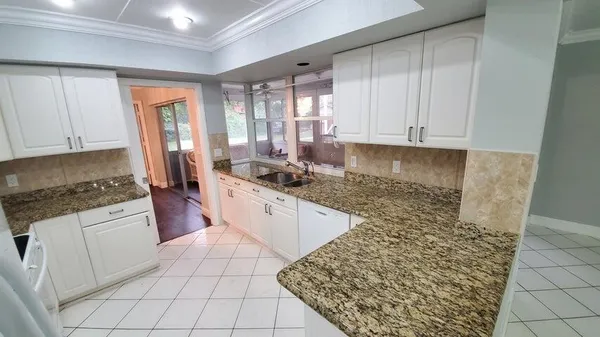 $1,100,000 | 4195 Maurice Drive, Delray Beach, FL 33445