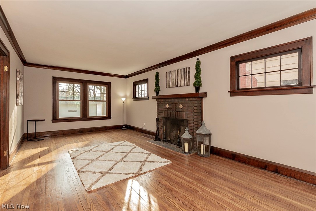 3396 Silsby Road Cleveland, OH 44118 - Photo 3 of 35 Gallery Image 3
