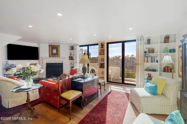 $4,250 | 756 Spinnakers Reach Drive, Ponte Vedra Beach, FL 32082