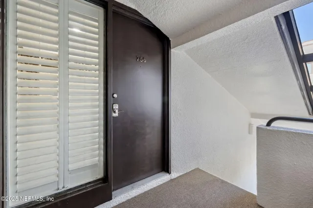 $4,250 | 756 Spinnakers Reach Drive, Ponte Vedra Beach, FL 32082